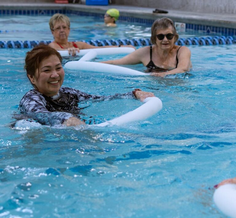 the-workout-club-salem-nh-location-near-me-fitness-membership-swim-lap-pool-aqautics-class-warm-water-smile-float