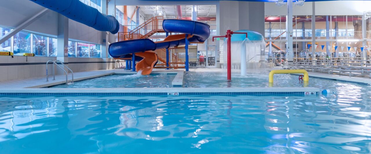 salem-the-workout-club-nh-location-near-me-fitness-membership-pool-aqautics-swim-splash-zone-fun-kids