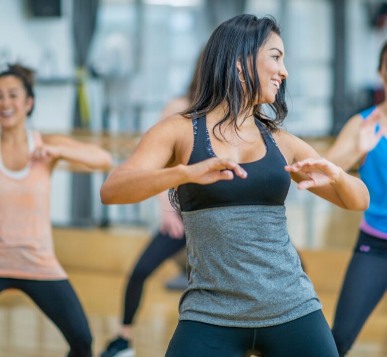 the-workout-club-salem-nh-location-near-me-fitness-membership-group-dance-class-zumba-women-fitness-fun-full body-sweat-music