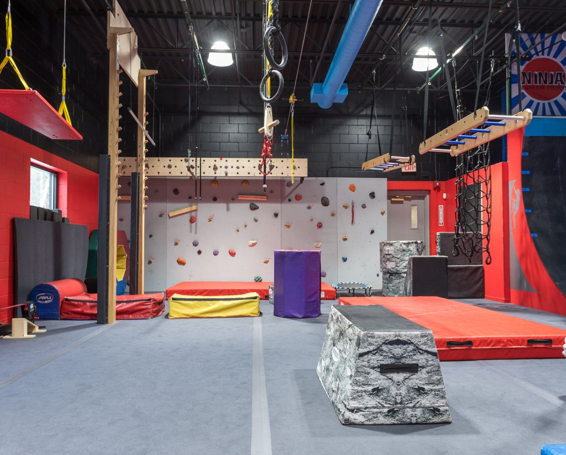 the-workout-club-location-corporate -nh-location-gym-fitness-ninja-warrior-kids-fun-smile-family-friends